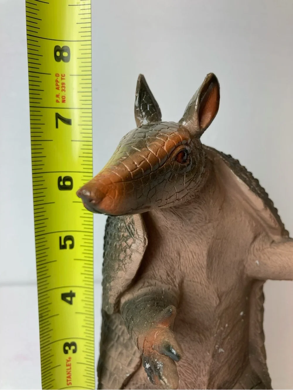 Design Toscano Tex The Armadillo Beer Can Holder With Packaging